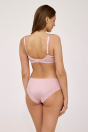 Kolor: Blush pink