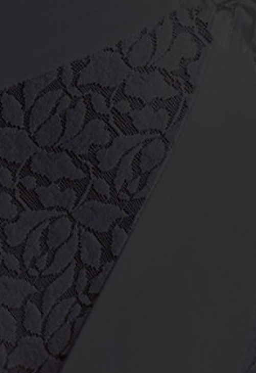 Emili FIGI EMILI TONIA CZA