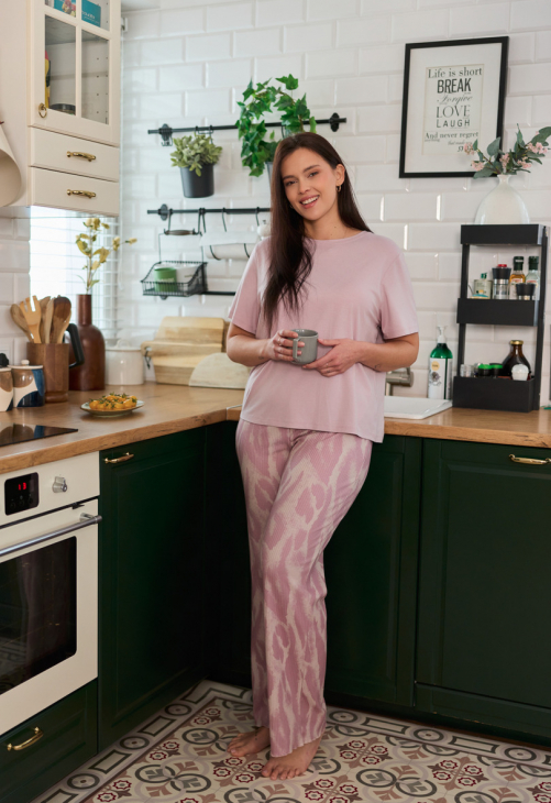 Piżama damska z wiskozy Mefemi By Nipplex Noa z krótkim rękawem i spodniami
