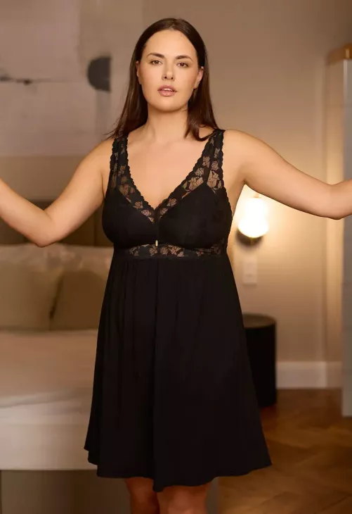 Koszulka nocna na ramiączkach plus size Mefemi By Nipplex Hanna
