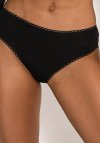 Róża Figi Model Pure Promise Nr 32 220410 Black