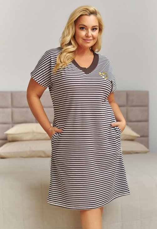 Doctor Nap Koszula nocna w paseczki plus size TB.7470